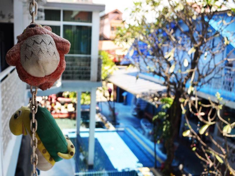 White Rabbit Hostel Siem Reap (Adults Only) Dış mekan fotoğraf